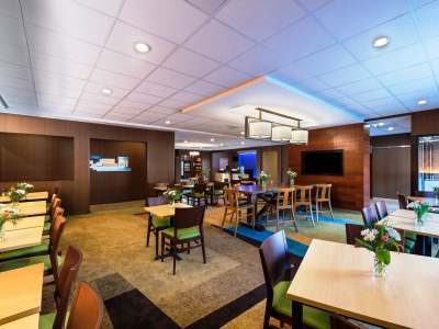 Hotel Fairfield By Marriott & Mohegan Sun Area